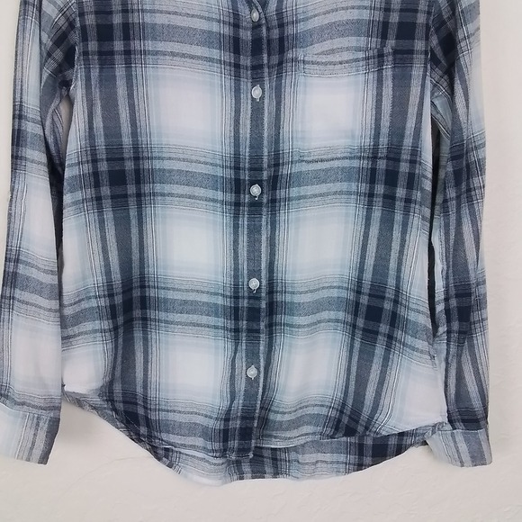 American Eagle Womens Flannel Shirt Sz S Charcoal Blue Plaid Boyfriend Roll‎ Tab - Picture 5 of 15